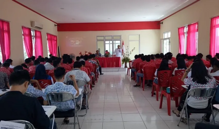 Bisnis Kami TENAGA KERJA 1 dinas_tenaga_kerja_kota_manado_dan_bp3tki_manado_kerjasama_dalam_sosialisasi_peluang_kerja_luar_negeri_img_20190913_wa0006